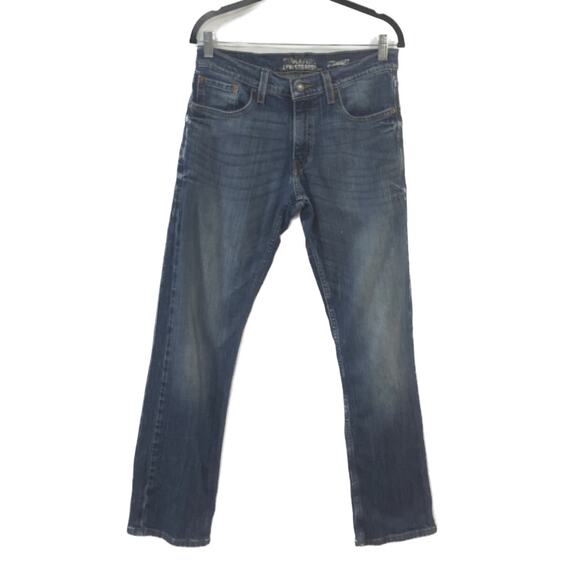 Levi's Other - Levi Strauss Women's Jeans W30 L30 Mid-Rise Straight Leg Signature